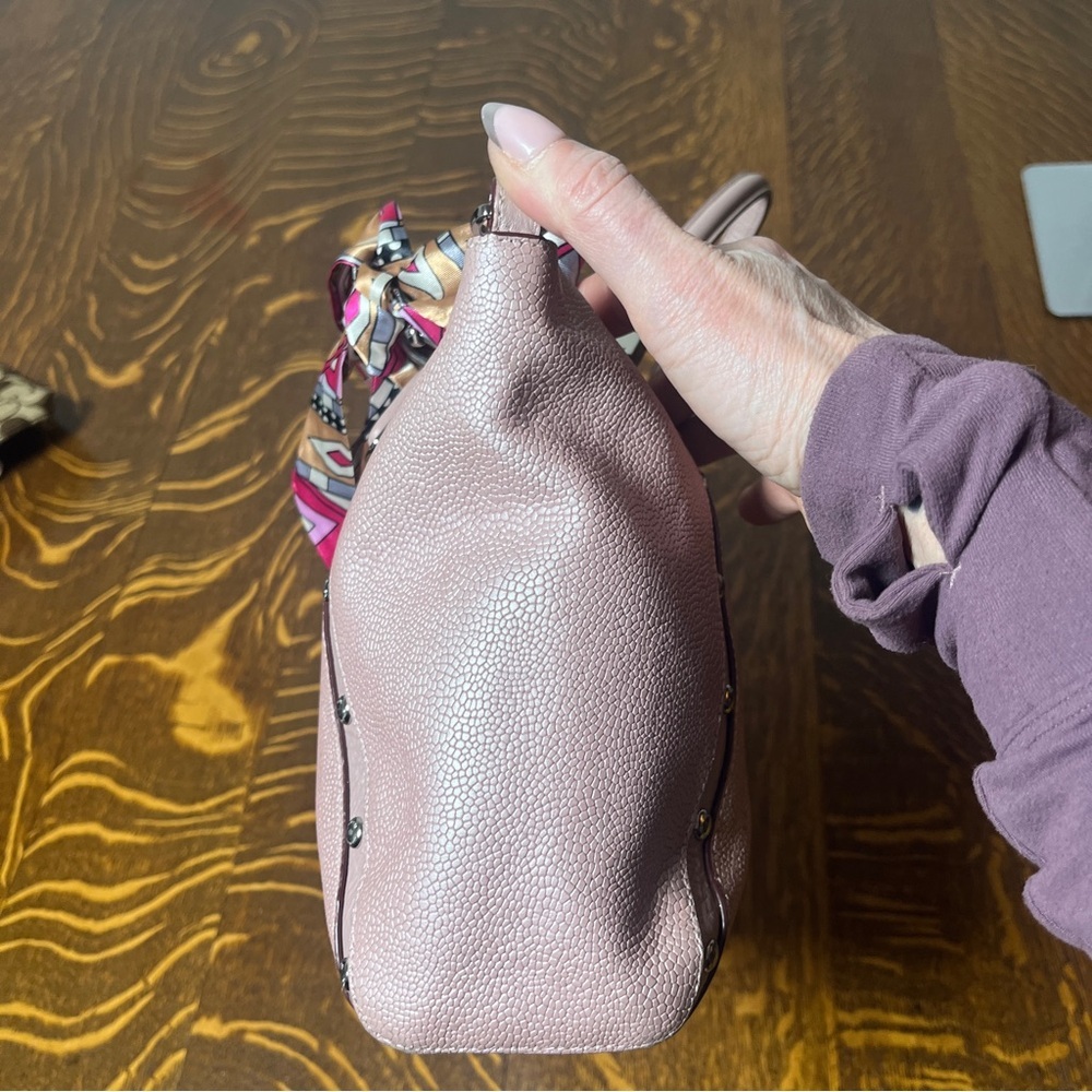Coach Kelsey Studded Caviar in Metallic Leather Tuberose Pink Shoulder Bag - Picture 5 of 12